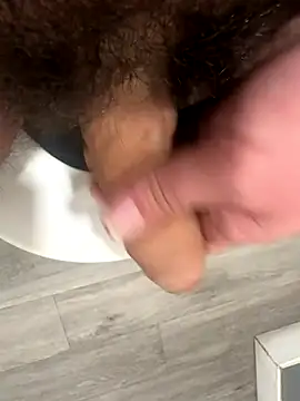 Snapshot of latinofhot chatting on December 20, 9:55 pm latinofhot online show from December 20, 9:55 pm