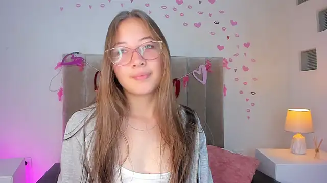 Dahlia Rousse online show from March 16, 2:44 pm