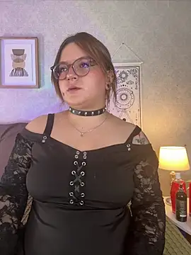 Veronica simons online show from July 1, 9:47 pm