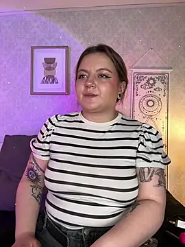 Veronica simons online show from July 23, 9:35 pm