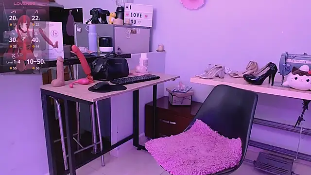 Mattilda 18 online show from September 24, 7:50 pm