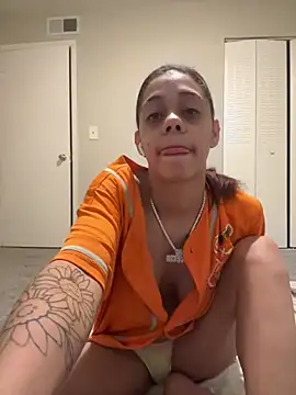 Snapshot of sammiebaby chatting on January 13, 11:30 am sammiebaby online show from January 13, 11:30 am