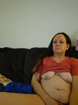 Snapshot of xxxshimmer chatting on November 17, 4:46 pm xxxshimmer online show from November 17, 4:46 pm