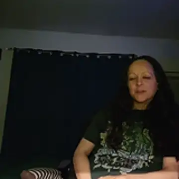 Snapshot of xxxshimmer chatting on March 29, 10:37 am xxxshimmer online show from March 29, 10:37 am