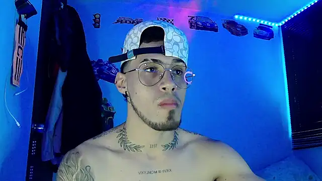 Snapshot of Neymar_jr11-collinss chatting on September 10, 9:04 pm Neymar jr11-collinss online show from September 10, 9:04 pm
