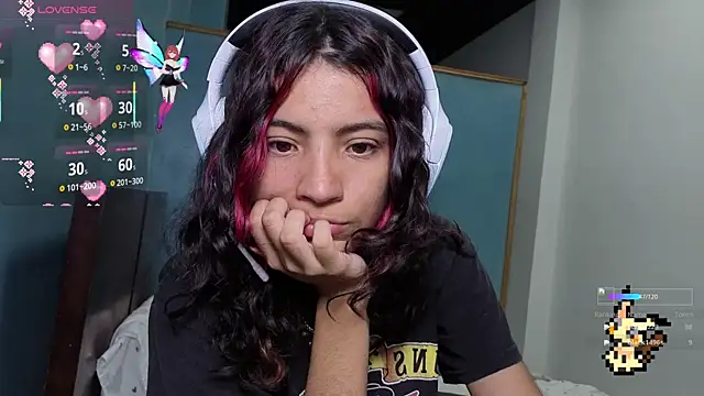 Lovelyamyy online show from October 16, 6:03 am