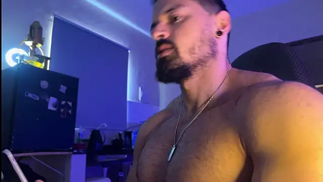 Snapshot of Lucasfit24 chatting on November 27, 2:19 pm Lucasfit24 online show from November 27, 2:19 pm