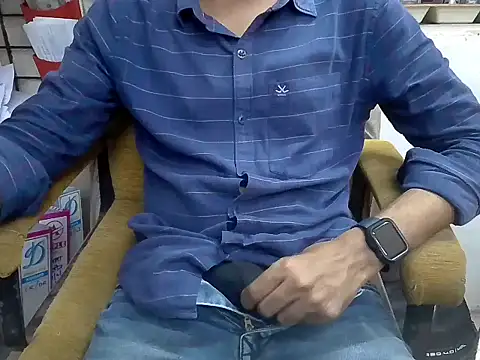 cute modell online show from October 31, 12:17 pm