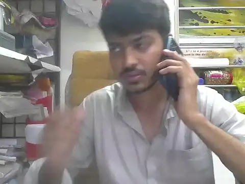 cute modell online show from March 12, 12:33 pm