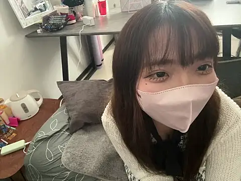 omochi chan oo online show from February 8, 5:40 am