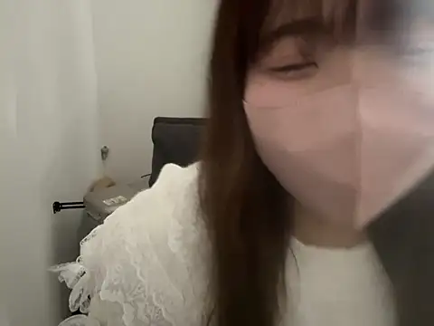 omochi chan oo online show from March 9, 2:39 am