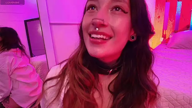 coral jonesss online show from October 3, 3:09 pm