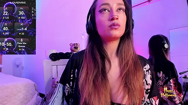 coral jonesss online show from October 25, 3:18 pm