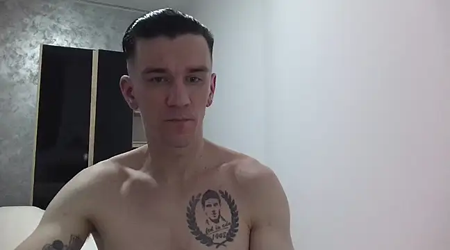 Snapshot of NathanNate0410 chatting on January 20, 9:11 pm NathanNate0410 online show from January 20, 9:11 pm
