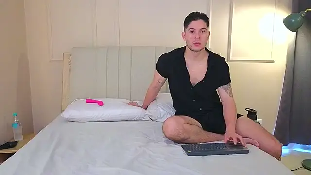 mr danni online show from May 6, 7:41 pm