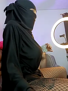 azahara faraah online show from September 25, 4:11 pm