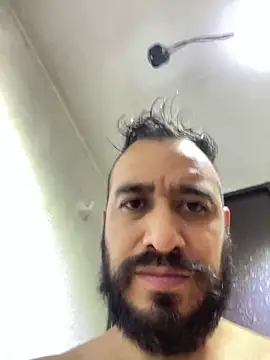 leonardohot1987 online show from January 17, 2:39 am