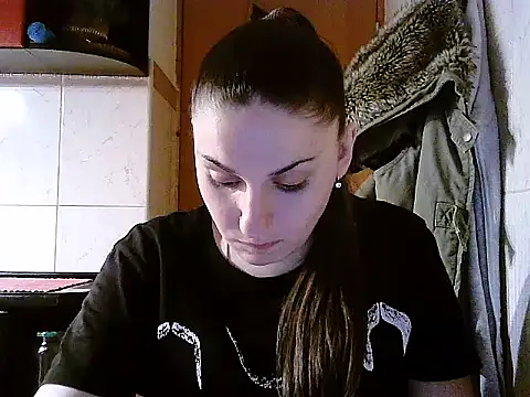 Snapshot of Yuliia30 chatting on February 22, 7:01 pm Yuliia30 online show from February 22, 7:01 pm