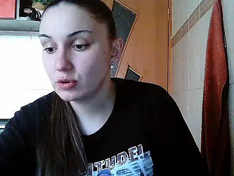 Snapshot of Yuliia30 chatting on February 27, 2:06 pm Yuliia30 online show from February 27, 2:06 pm