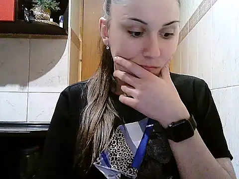 Snapshot of Yuliia30 chatting on February 28, 4:30 pm Yuliia30 online show from February 28, 4:30 pm