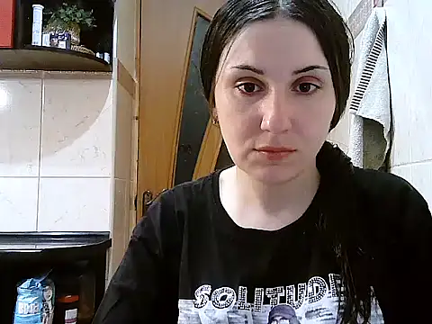 Snapshot of Yuliia30 chatting on March 19, 4:44 pm Yuliia30 online show from March 19, 4:44 pm