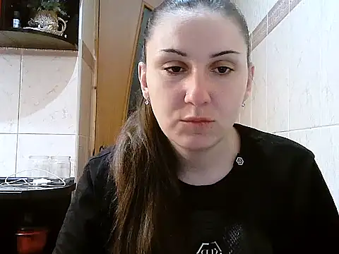Snapshot of Yuliia30 chatting on March 28, 4:50 pm Yuliia30 online show from March 28, 4:50 pm