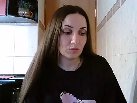 Snapshot of Yuliia30 chatting on June 8, 12:27 pm Yuliia30 online show from June 8, 12:27 pm