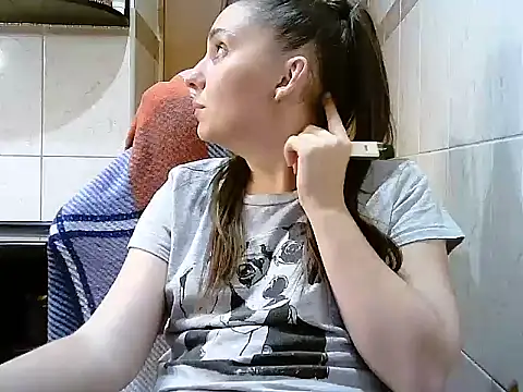 Yuliia30 online show from July 28, 8:52 pm
