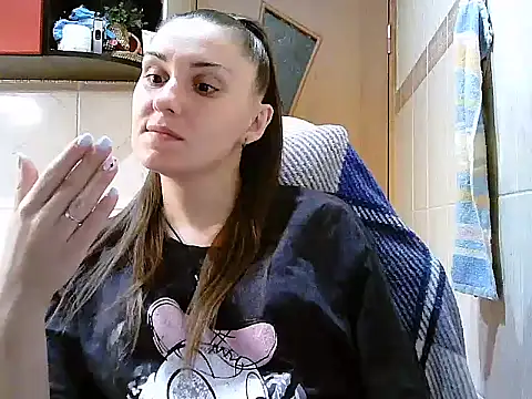 Yuliia30 online show from July 29, 7:45 pm
