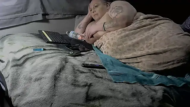 Snapshot of BBC_Dominates_BBW chatting on January 20, 8:30 am BBC Dominates BBW online show from January 20, 8:30 am