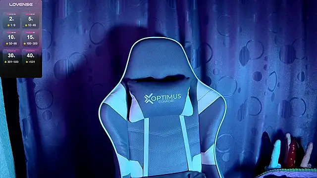 Kimlennox  online show from September 27, 6:13 pm