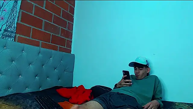 Alejandro bigdick x online show from February 22, 9:01 am