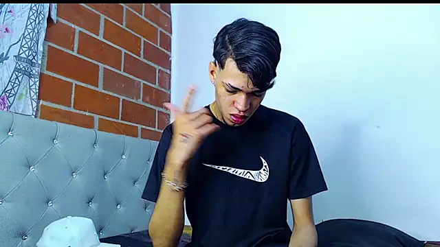 Alejandro bigdick x online show from February 27, 8:28 am