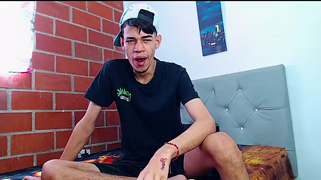 Alejandro bigdick x online show from March 3, 2:59 pm