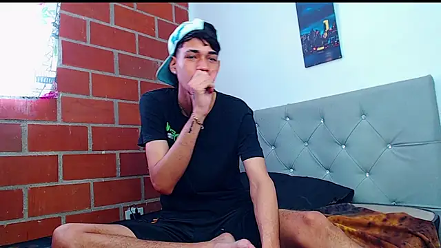 Alejandro bigdick x online show from March 3, 6:01 pm