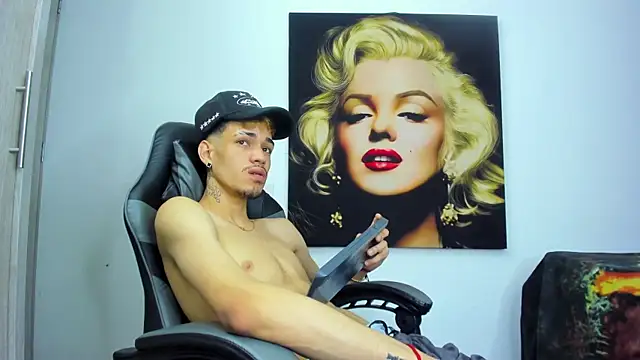 Alejandro bigdick x online show from September 11, 4:56 am