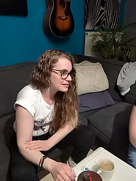 Snapshot of Miss_luxiole chatting on September 16, 7:37 pm Miss luxiole online show from September 16, 7:37 pm