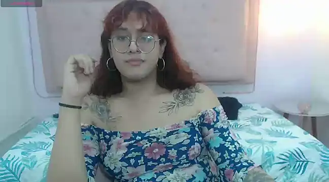 Snapshot of kathepickmanx chatting on February 11, 3:08 am kathepickmanx online show from February 11, 3:08 am
