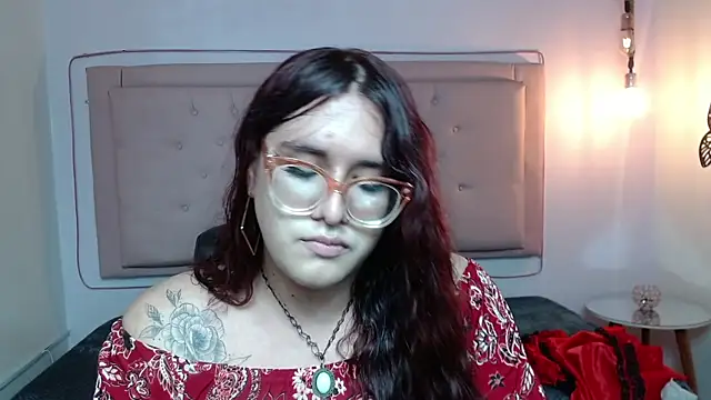 Snapshot of kathepickmanx chatting on September 18, 3:30 am kathepickmanx online show from September 18, 3:30 am