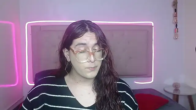 kathepickmanx online show from October 11, 3:28 am