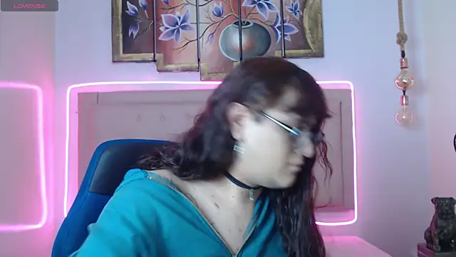 Snapshot of kathepickmanx chatting on April 17, 3:31 am kathepickmanx online show from April 17, 3:31 am