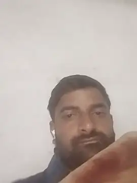 Snapshot of gawwalibhabhi_24 chatting on December 2, 1:33 am gawwalibhabhi 24 online show from December 2, 1:33 am