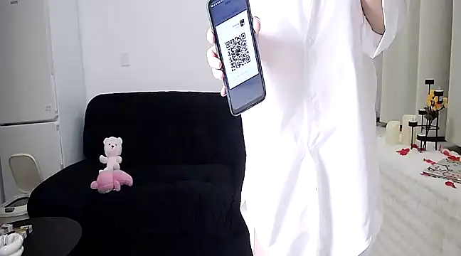 Hey-Cute online show from January 14, 7:38 am