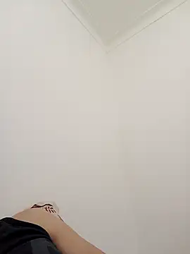 hmtrechaudd online show from April 23, 12:12 am