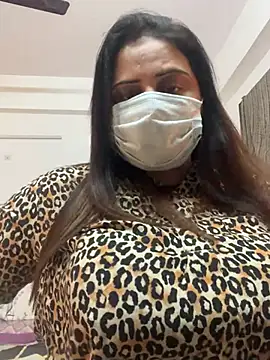 Miss-Jasmine online show from February 22, 9:45 am