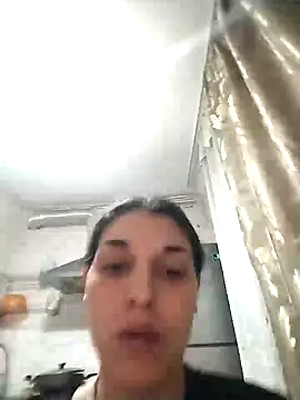 Rosanna Rennie online show from February 18, 3:43 pm