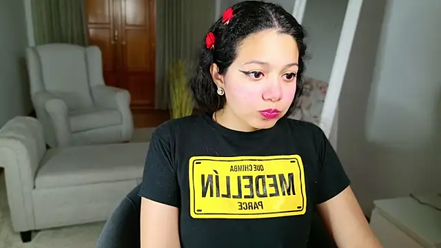 SelenaBlumX online show from February 8, 9:15 pm