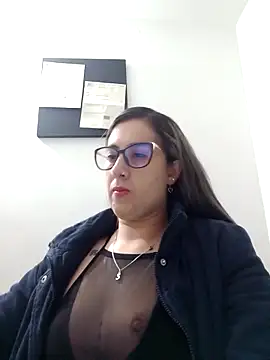 CHARLOTTE 1711 online show from February 27, 11:37 pm