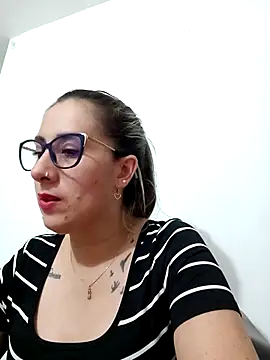 CHARLOTTE 1711 online show from March 3, 1:53 am