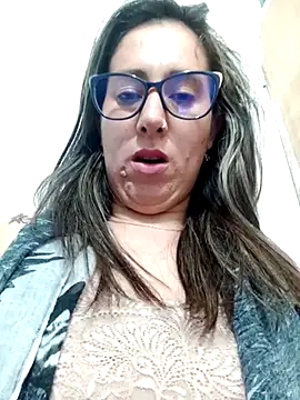 CHARLOTTE 1711 online show from March 13, 4:16 am